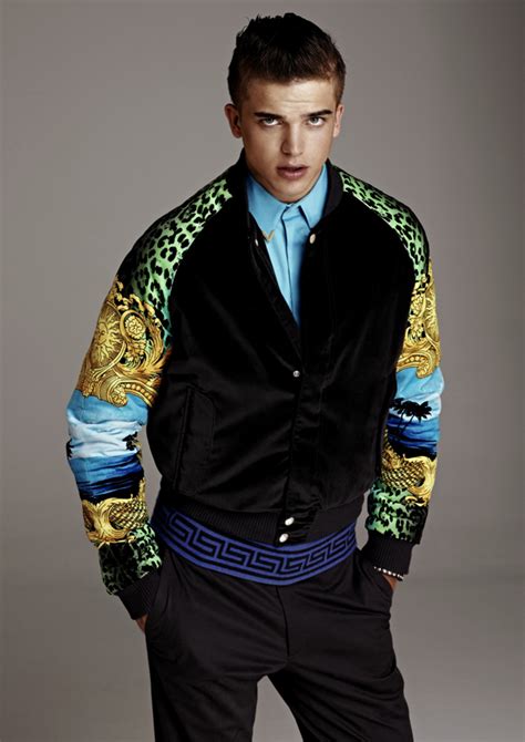 versace x hm uomo|h and m versace.